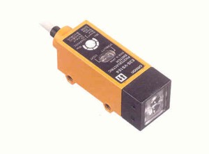 E3S-VS - фотодатчик определения цветной метки