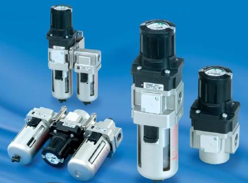 Фильтр / регулятор со встроенным манометром AWG